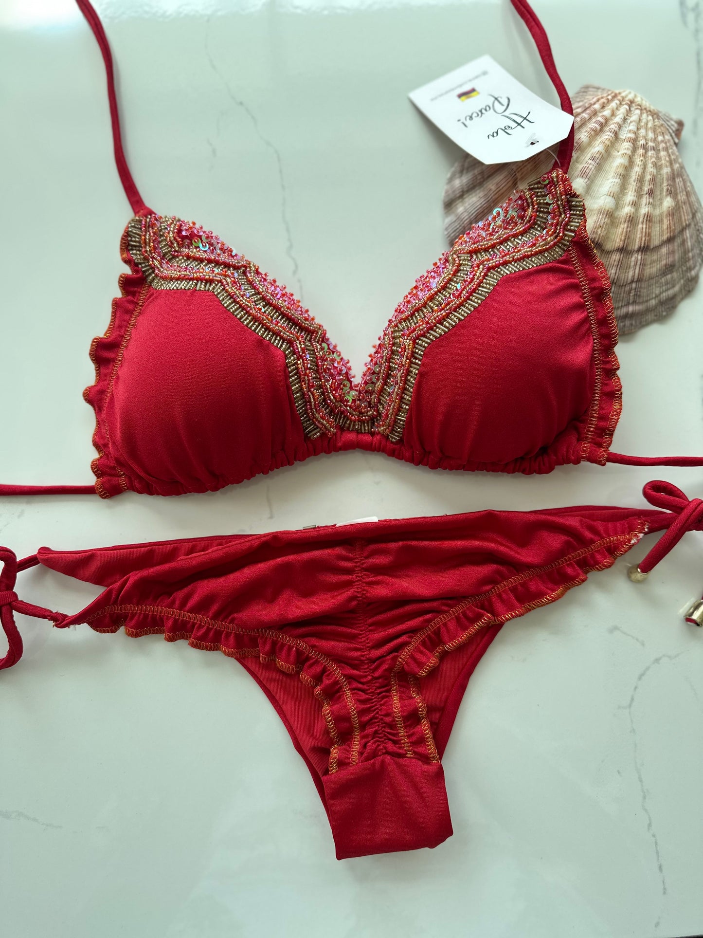 Rojo bikini es